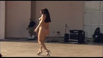 Preview 2 of Esclavo Limpia Suelas - hot sexy almost naked girls in a bikini contest WOW!!