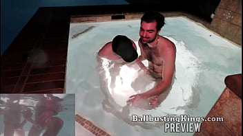 Preview 1 of Bath Heari - Hot Tub Squeeze Game (Preview)