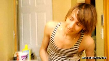 Preview 1 of Tube Porn Ecg Djanei - Both twinks want to try topping
