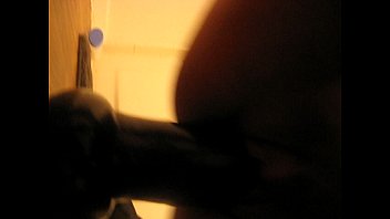 Preview 2 of Sudai Arab Sexy Video - August Pics 059.AVI
