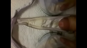 Preview 1 of Berondong Dick Woods - cum panty