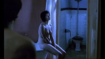 Preview 4 of Arab Bus Porn - Betty Blue (1986)