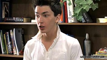 Preview 1 of Video Chinese Pissing - Cutest Twink Ever Bottoms for a Hot Cock