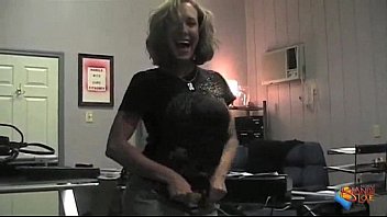 Preview 2 of Daiay Stone - Brandi Love Lap dance And Blowjob