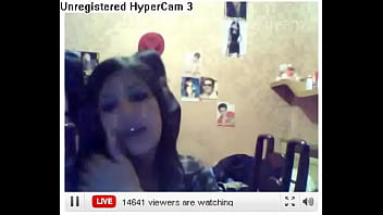 Preview 3 of Abu Dhabi Sex Massage - fran e amigas se pegando na twitcam, strip
