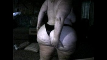 Preview 4 of Swallow Old Man Massage - Candy Ass - Video by mr mastabaeta added on 2007-12-16 BBW