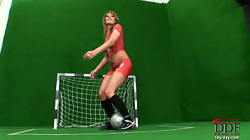 Preview 1 of Khu 3x Net - Cumming hard for her team!