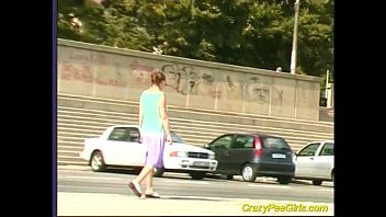 Preview 1 of New Zealand Porn Site - Huge fountains of golden pee