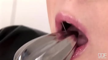 Preview 4 of Lobstertube Rare Video Mom - The latex tinkler!