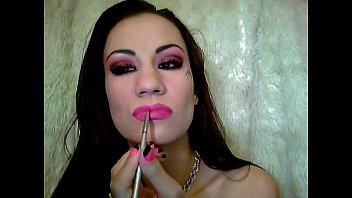 Preview 2 of Dashi Xnxx Video Little Girl Noy - SIMONE Pink Gloss