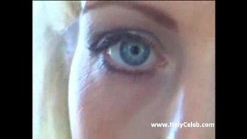 Preview 1 of Video Anak Sd Dan Wanita Dewasa - Blonde mature likes two dicks