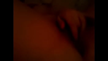 Preview 1 of Fude Baiha Na Praia - Exgirlfiend fingering herself on private video