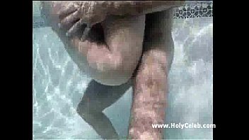 Preview 2 of Arab Rep Vedio - Ginger Lynn under water