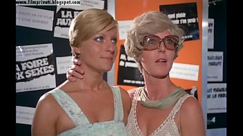 Preview 3 of Bleeding Intercourse - Gemelline in calore - Italian Classic Vintage