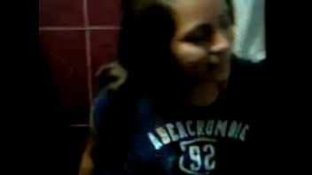 Preview 3 of Big Tattoed - en el ba&ntilde_o con mi amiga
