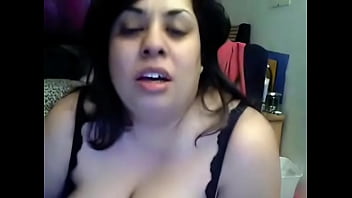 Preview 2 of Sister And Brothe Fullhard - bbw latina shaking ass