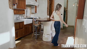 Preview 1 of Tp Xxxx - MILFly Manners Charlie Forde,  Izzy Wilde,  Brooke Barclays