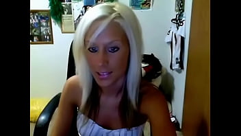 Preview 2 of Fuckxvideos Hd - Hot Girl Teasing On Webcam
