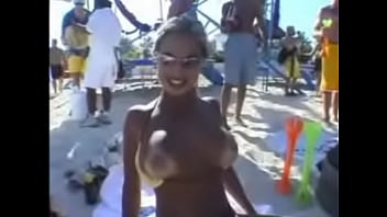 Preview 2 of Video Txx Porno - Rainha das Embaixadinhas