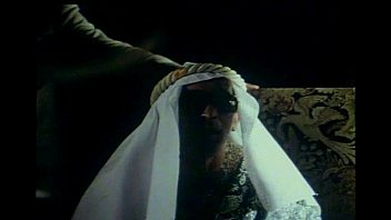 Preview 1 of A Jeam Trainer - Prisons Tres Speciales Pour Femme 1982 Olinka Hardiman