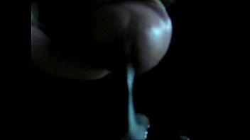Preview 4 of Moglie Italiana Prova Lesbo - F&uuml_r Dich abgespritzt