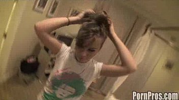 Preview 1 of Cewek Pengalat Papar - 19 yr old and boyfriends home made porn