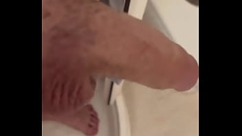 Preview 3 of Tamil Slim Aunty - Hay algunos actores que se lo tienen muy s&uacute_bdito&hellip_ actores que no me van a tocar en su puta vida ni con un palo me...