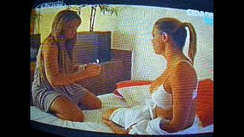 Preview 2 of Yui Komiya Pron - Alessandra Maia a massagista er&oacute_tica