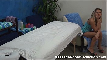 Preview 1 of Xyz Xvedio - Sexy Hungarian Girl Caught on Massage Room Spy Cam