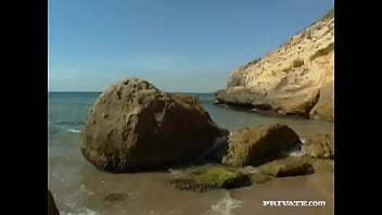 Preview 4 of Putas Canta Callao - Jennifer Stone on an Island after Being Ship Wrecked Has Anal Sex