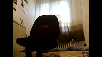 Preview 1 of Gonzodino - Cumming on chrismanduk