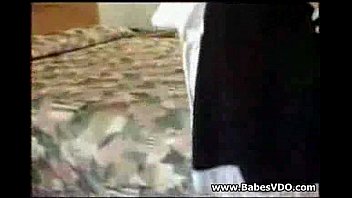 Preview 1 of Fette Tochter - Milf Maid Clean Sheets