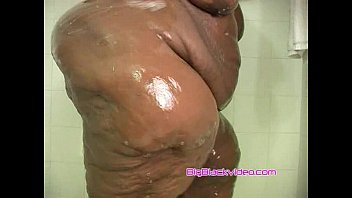 Preview 2 of Trazn Xxx - Supreme Diva shower