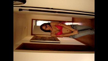 Preview 2 of Xxxx Cg - Julia Rios Walk