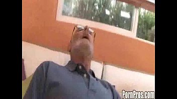 Preview 1 of Sxc Indan Dac Vdoos - Amia Moretti - Grandpa Cock Suck