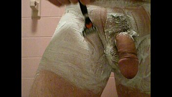 Preview 1 of Japan Milf Orgam - shave