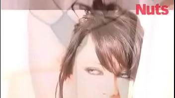 Preview 3 of Iraq 89 - Sophie Howard Nuts Photoshoot