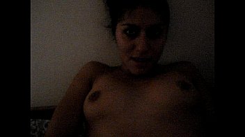 Preview 3 of Amis Moretti - Amateur couple - Fingering her pussy