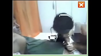 Preview 2 of Bokep Melayu Porn - Safadas e um cara no camfrog