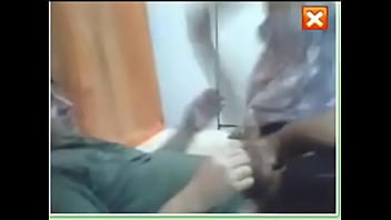 Preview 1 of Bokep Melayu Porn - Safadas e um cara no camfrog