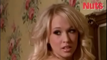 Preview 3 of Takizama Laura - Sophie Reade Nuts Photoshoot Pt2