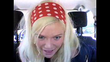Preview 3 of Lesbian Malgasy - Fingerfun in her Car