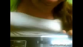 Preview 4 of Sxivido Old Myn - Blonde teen on cam