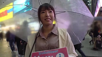 Preview 1 of Wwwxveb Com - デカチン欲しさにガイドボランティアに精を出す帰国子女JD！華奢でかわいい外見からは想像もつかないアメリカ仕込みの超ハードプレイ！