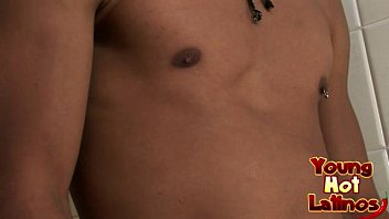 Preview 1 of Daddy Motivated - latin twink