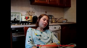 Preview 3 of Srilankanxxxx - Teenie fingers to orgasm in kitchen