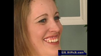 Preview 4 of Pornjade Nile - Sex machine pounds the amateur girl&#039_s pussy.