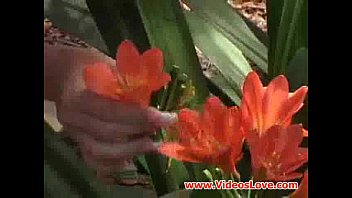 Preview 1 of Rhjirtlwn - Elina sex  with the gardener