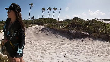 Preview 1 of Rica Mae - Baiana Bruna Fonseca Levando Rola Grande Na Buceta Depois de Curtir a Praia de Nudismo na Bahia | Joao O Safado