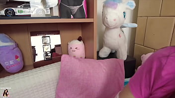 Preview 1 of Cutie Vidz - stepdaughter plays dirty game with stranger in her room